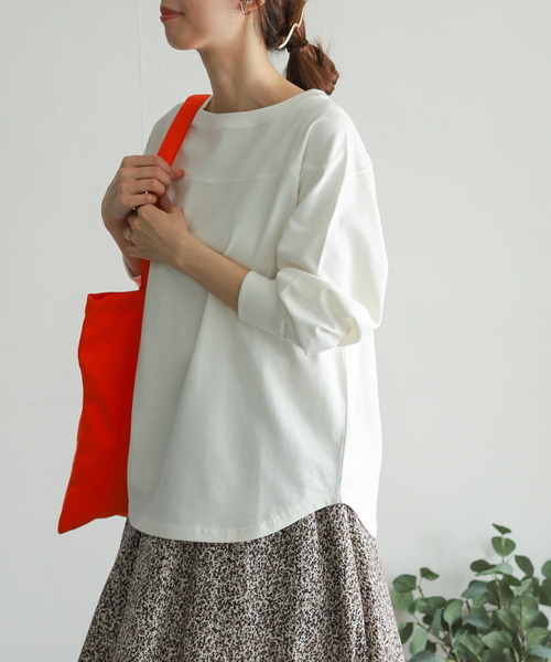 URBAN RESEARCH DOORS(アーバンリサーチドアーズ)の「USAコットンフットボールTシャツ(Tシャツ/カットソー・レディース・オフホワイト/モカ/レッド・MEDIUM)」の2枚目の写真