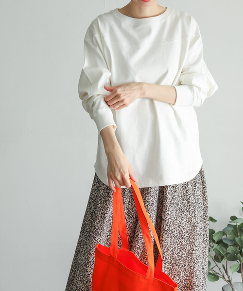 URBAN RESEARCH DOORS(アーバンリサーチドアーズ)の「USAコットンフットボールTシャツ(Tシャツ/カットソー・レディース・オフホワイト/モカ/レッド・MEDIUM)」の8枚目の写真