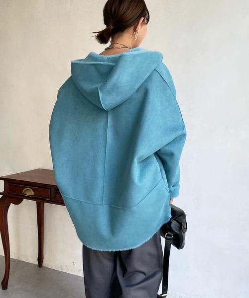 DouDou（ドゥドゥ）の「【一部WEB限定カラー】フェイクムートンコクーンフードコート（その他アウター・レディース・アイボリー/グレー/ブルー/ピンク/ライトグレー/ベージュ/キャメル・FREE）」の18枚目の写真