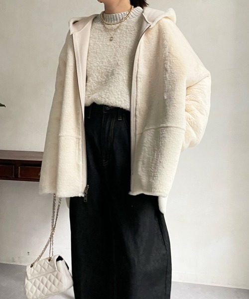 DouDou（ドゥドゥ）の「【一部WEB限定カラー】フェイクムートンコクーンフードコート（その他アウター・レディース・アイボリー/グレー/ブルー/ピンク/ライトグレー/ベージュ/キャメル・FREE）」の14枚目の写真