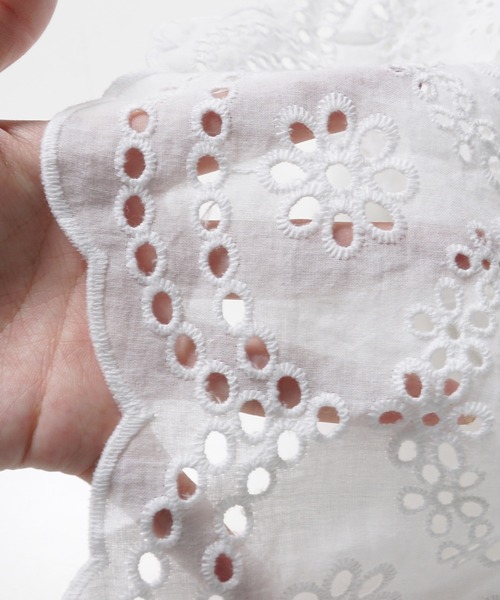 coca（coca）（コカ）の「コットンフラワー柄裾刺繍スカート（スカート・レディース・ホワイト・SHORT/LONG）」の3枚目の写真