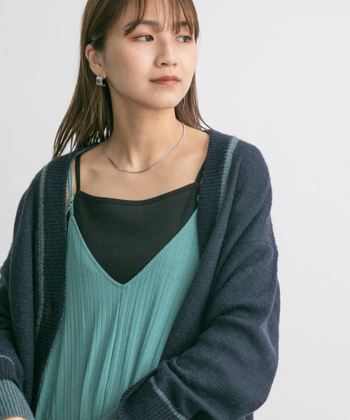 KBF（ケイビーエフ）の「カップ付きキャミソール（キャミソール・レディース・ダークブラウン/オフホワイト/ブラック・ONE）」の5枚目の写真