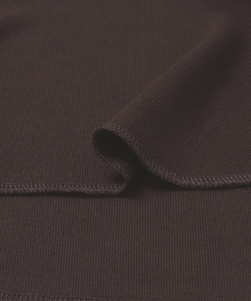 KBF（ケイビーエフ）の「カップ付きキャミソール（キャミソール・レディース・ダークブラウン/オフホワイト/ブラック・ONE）」の15枚目の写真