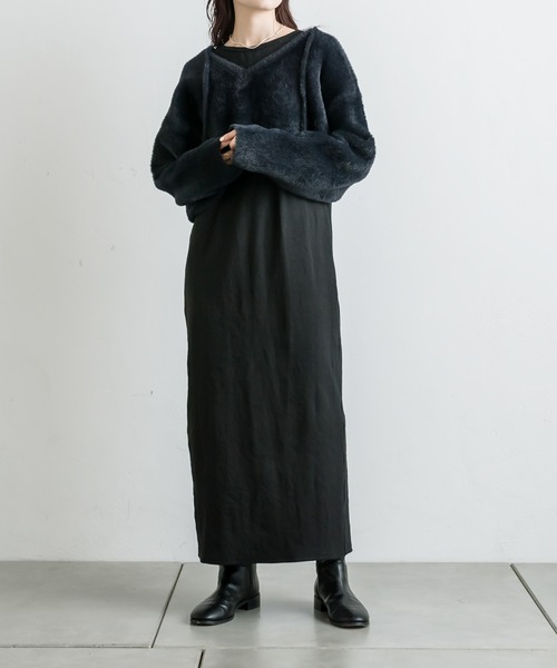 mystic（ミスティック）の「【サイズ展開あり】シャギーニットワンピースSET（ワンピース・レディース・ブラック/ベージュ・1/2）」の18枚目の写真