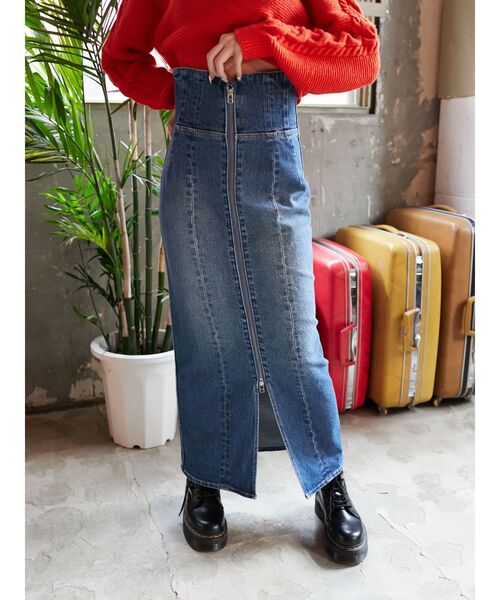 EVRIS（エヴリス）の「フロントジップデニムミディスカート（デニムスカート・レディース・ブルー/ライトブルー・SMALL/MEDIUM）」の16枚目の写真