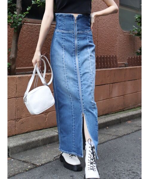 EVRIS（エヴリス）の「フロントジップデニムミディスカート（デニムスカート・レディース・ブルー/ライトブルー・SMALL/MEDIUM）」の17枚目の写真