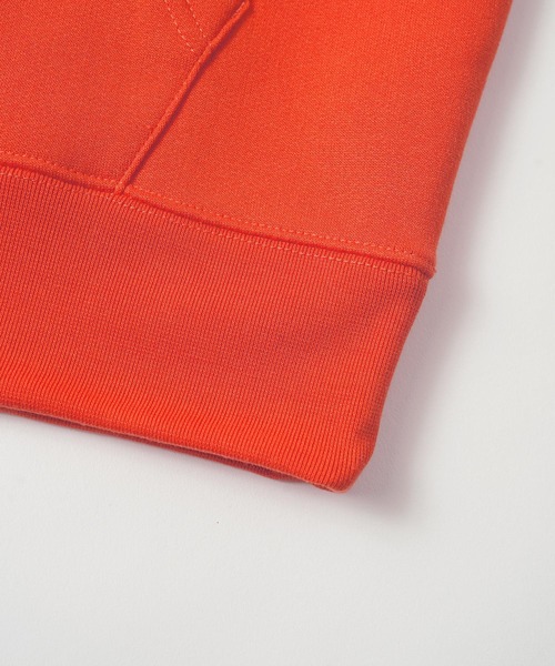 X-girl（エックスガール）の「WEリーグ|ALB L COLLEGE LOGO SWEAT HOODIE（スポーツグッズ・レディース・アッシュ/ブラック/オレンジ・SMALL/MEDIUM/LARGE/X-LARGE/XX-LARGE）」の19枚目の写真