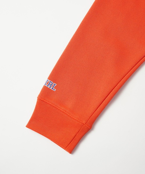 X-girl（エックスガール）の「WEリーグ|ALB L COLLEGE LOGO SWEAT HOODIE（スポーツグッズ・レディース・アッシュ/ブラック/オレンジ・SMALL/MEDIUM/LARGE/X-LARGE/XX-LARGE）」の20枚目の写真