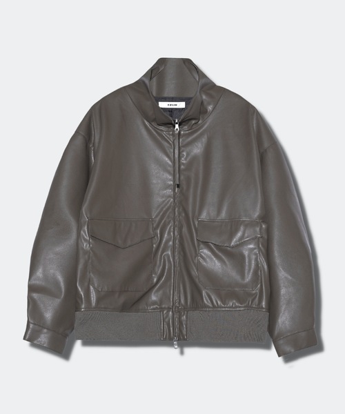 COLIN（コリン）の「COLIN:Benjamin FAKE LEATHER HI-NECK BLOUSON / Benjamin フェイクレザー スタンド ハイネック ブルゾン（ライダースジャケット・メンズ・モカ/グリーン/ブラック・L/M）」の4枚目の写真