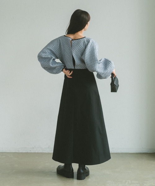 VANNIE U（ヴァニーユー）の「アーチウエストジャガードワンピース（ワンピース・レディース・ブルー/アイボリー/ブラック/ブラウン・FREE）」の9枚目の写真