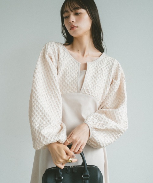 VANNIE U（ヴァニーユー）の「アーチウエストジャガードワンピース（ワンピース・レディース・ブルー/アイボリー/ブラック/ブラウン・FREE）」の10枚目の写真