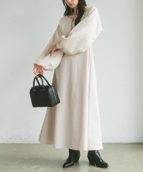 VANNIE U（ヴァニーユー）の「アーチウエストジャガードワンピース（ワンピース・レディース・ブルー/アイボリー/ブラック/ブラウン・FREE）」の18枚目の写真