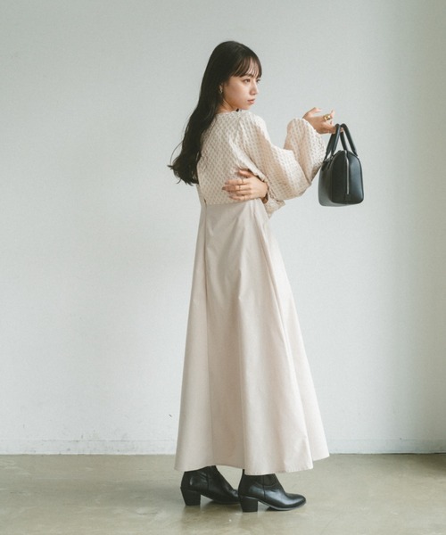 VANNIE U（ヴァニーユー）の「アーチウエストジャガードワンピース（ワンピース・レディース・ブルー/アイボリー/ブラック/ブラウン・FREE）」の19枚目の写真