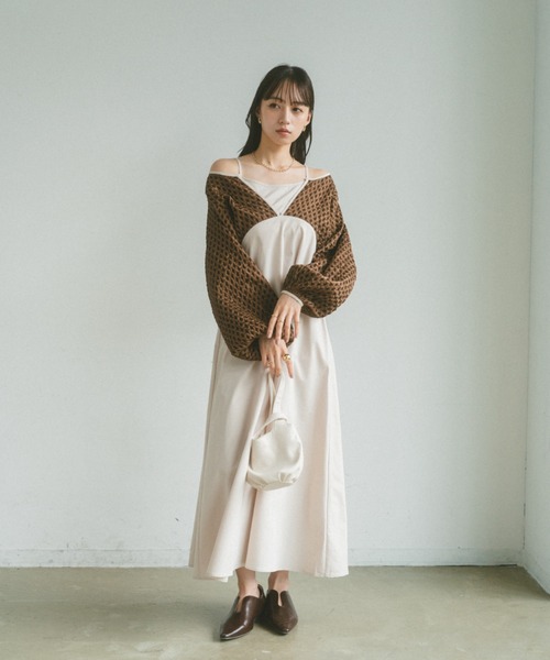 VANNIE U（ヴァニーユー）の「アーチウエストジャガードワンピース（ワンピース・レディース・ブルー/アイボリー/ブラック/ブラウン・FREE）」の22枚目の写真