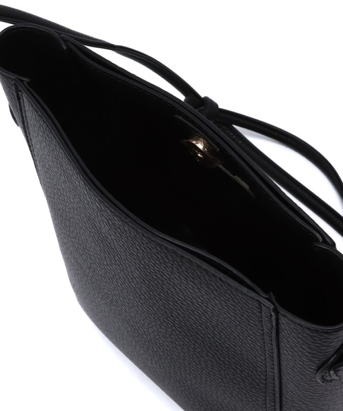 studio CLIP（スタディオクリップ）の「スクエアお出かけショルダー（ショルダーバッグ・レディース・イエロー/ライトグレー/ブラック・FREE）」の12枚目の写真