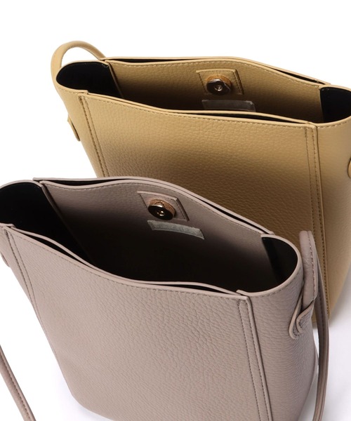 studio CLIP（スタディオクリップ）の「スクエアお出かけショルダー（ショルダーバッグ・レディース・イエロー/ライトグレー/ブラック・FREE）」の16枚目の写真