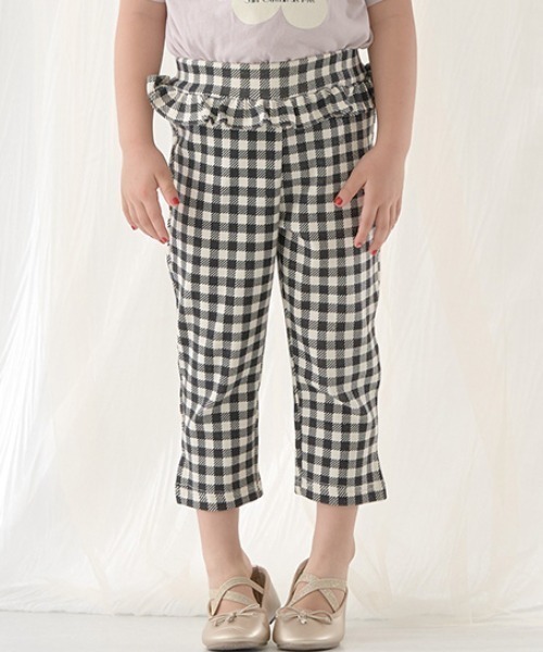 Lycee mine(リセマイン)の「【エニウェアシリーズ】サイドスリット7分丈カプリパンツ(その他パンツ・キッズ・ミント/ブラック/ピンク/アイボリー/サックスブルー系/ラベンダー/ベージュ・100cm/110cm/120cm/130cm/140cm)」の1枚目の写真