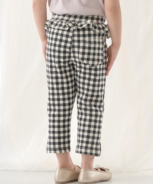 Lycee mine(リセマイン)の「【エニウェアシリーズ】サイドスリット7分丈カプリパンツ(その他パンツ・キッズ・ミント/ブラック/ピンク/アイボリー/サックスブルー系/ラベンダー/ベージュ・100cm/110cm/120cm/130cm/140cm)」の13枚目の写真