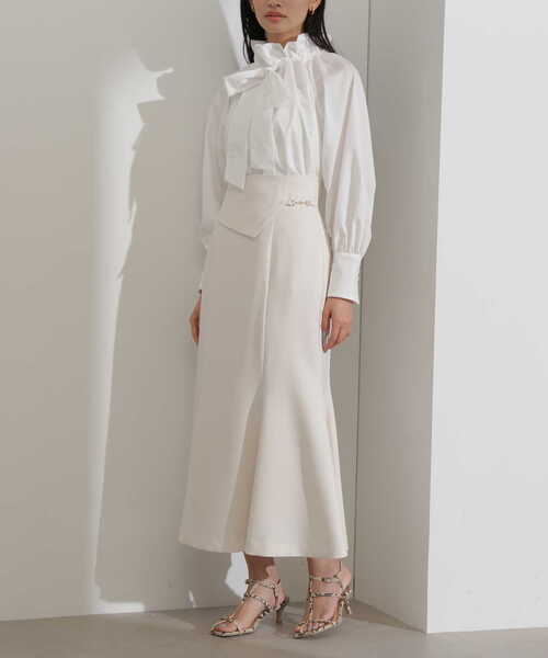 NATURAL BEAUTY BASIC(ナチュラルビューティーベーシック)の「ウエストフラップマーメイドスカート(スカート・レディース・ブラック/オフホワイト・SMALL/MEDIUM)」の19枚目の写真