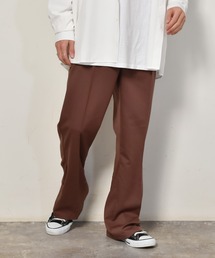 TRセンタープレスフレアパンツ