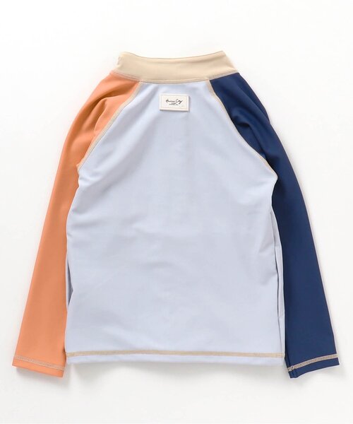 apres les cours(アプレレクール)の「【UVカット】バイカラー・ラッシュガード(ラッシュガード・キッズ・アイボリー/サックスブルー・100/130/90/110/80/140/120)」の7枚目の写真
