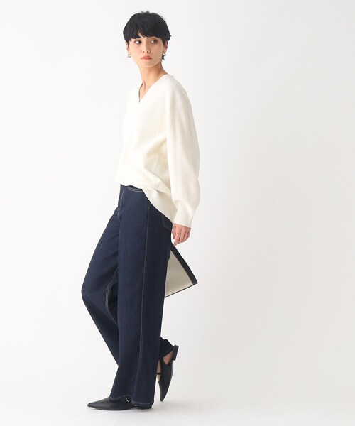 OPAQUE.CLIP（オペークドットクリップ）の「◆オーガニックコットンVネックニットプルオーバー【UVケア/洗える】（ニット/セーター・レディース・ブラック/オフホワイト/ブルー・38/40）」の17枚目の写真