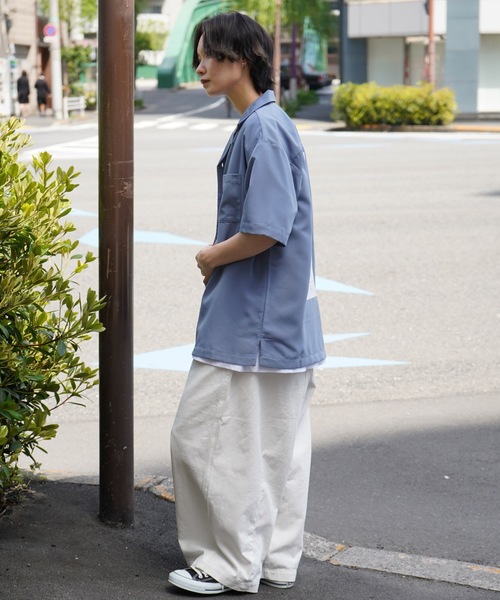 Roo(ルー)の「【Roo / ルー】カップルフォト バックプリントオープンカラーシャツ(シャツ/ブラウス・レディース・ナチュラル/サックスブルー/ブラック/グリーン・M/L)」の19枚目の写真