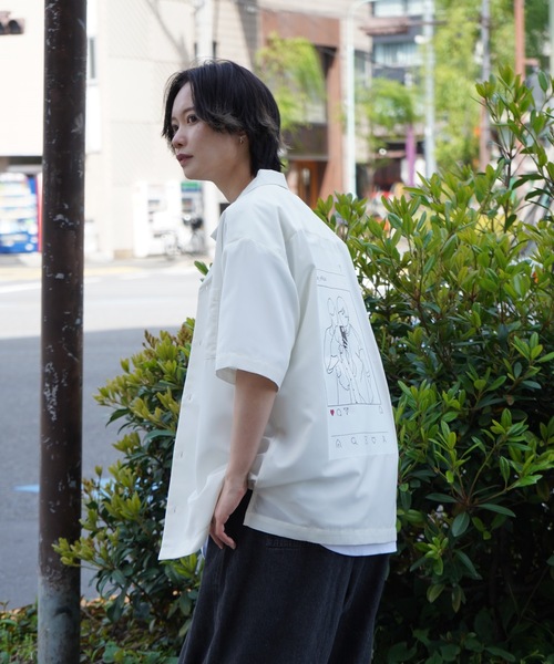 Roo(ルー)の「【Roo / ルー】カップルフォト バックプリントオープンカラーシャツ(シャツ/ブラウス・レディース・ナチュラル/サックスブルー/ブラック/グリーン・M/L)」の10枚目の写真