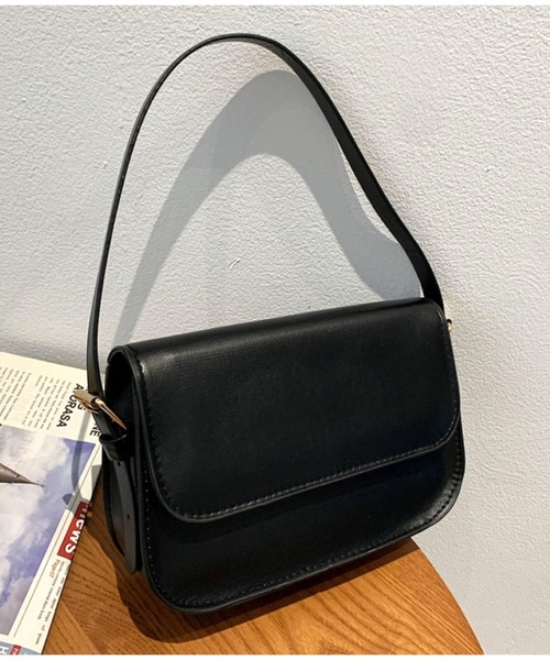 United store(ユナイテッドストア)の「ミニマルフラップショルダーバッグ(ショルダーバッグ・レディース・ブラック/ベージュ/ブラウン・FREE)」の22枚目の写真