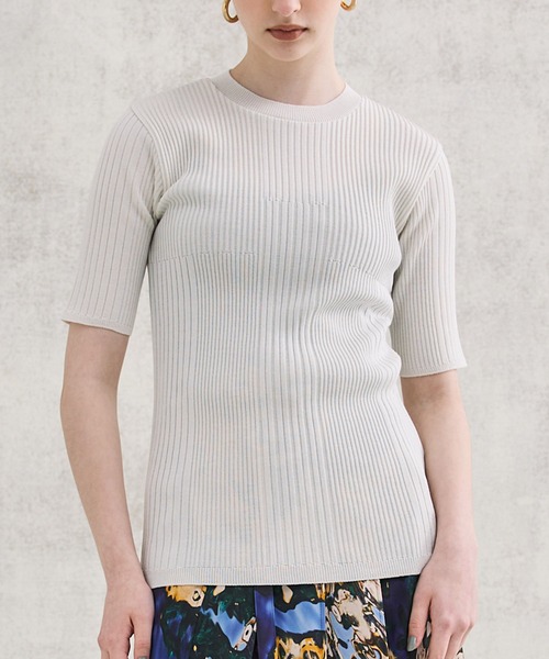 UNITED TOKYO（ユナイテッドトウキョウ）の「タクトリブサマーニット-ウォッシャブル/速乾-（ニット/セーター・レディース・その他2/ブラック/ブルー/アイボリー・FREE）」の15枚目の写真