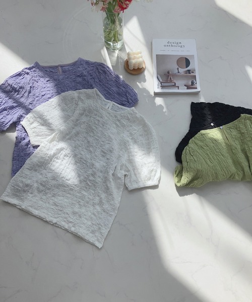 AS KNOW AS plus（アズノゥアズプラス）の「〇ボリュームスリーブ ぽこぽこ半袖プルオーバー（Tシャツ/カットソー・レディース・グリーン/オフホワイト/ブラック/パープル・FREE）」の6枚目の写真