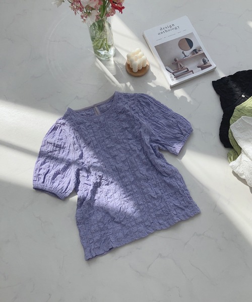 AS KNOW AS plus（アズノゥアズプラス）の「〇ボリュームスリーブ ぽこぽこ半袖プルオーバー（Tシャツ/カットソー・レディース・グリーン/オフホワイト/ブラック/パープル・FREE）」の9枚目の写真