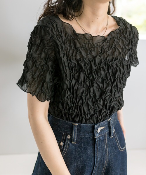 mystic(ミスティック)の「シャーリングフレンチTシャツ(シャツ/ブラウス・レディース・ブラック/ピンク/アイボリー・FREE)」の3枚目の写真