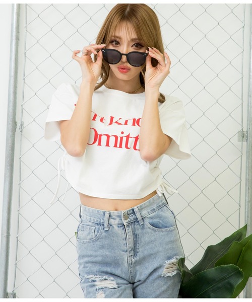 LATINA（ラティーナ）の「サイドシャーリングロゴプリントTシャツ（Tシャツ/カットソー・レディース・ホワイト/ブラック・FREE）」の12枚目の写真