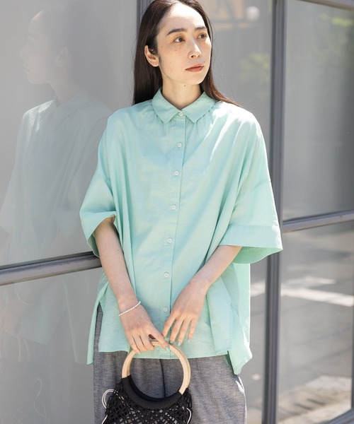 さえら アンリコ シャツ ピスタチオグリーン ゆったり コサージュ レース studio CLIP（スタディオクリップ）の「綿麻ビッグギャザオーブラウス