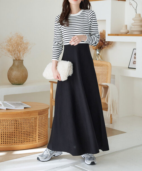 KOBE LETTUCE（コウベレタス）の「[ 選べるネック＆袖丈 ] フィット&フレアニットワンピース（ワンピース・レディース・ホワイト系その他/モカ/ブラック系/ホワイト系その他2/ブラウン系/ブラック/ダークカーキ/ブラック系1/ブラウン系1/チャコールグレー/ホワイト系その他3/ブラック系2/ホワイト系その他4/グレー系/ネイビー系/ネイビー/グレー系1/ホワイト系/ブラック系3/ホワイト系1/ネイビー系1/グレー系2/ブルー系/ブルー/ネイビー系2/ホワイト系3/グレー系3/ネイビー系3/ホワイト系2/グレー系4/ブラック系4/グリーン系/グリーン系1/ホワイト系5/グレー系6/ホワイト系4/ネイビー系5/ホワイト系その他6/ブラック系6/グレー系5/ネイビー系4/ホワイト系その他5/ブラック系5/ワインレッド/レッド系/グレー系7/ブラウン系2/グレー系8/ブラウン系3/グレー系9・M/M1/M2/M3/M4/M5/2M/1M/5/3/PM/2）」の5枚目の写真