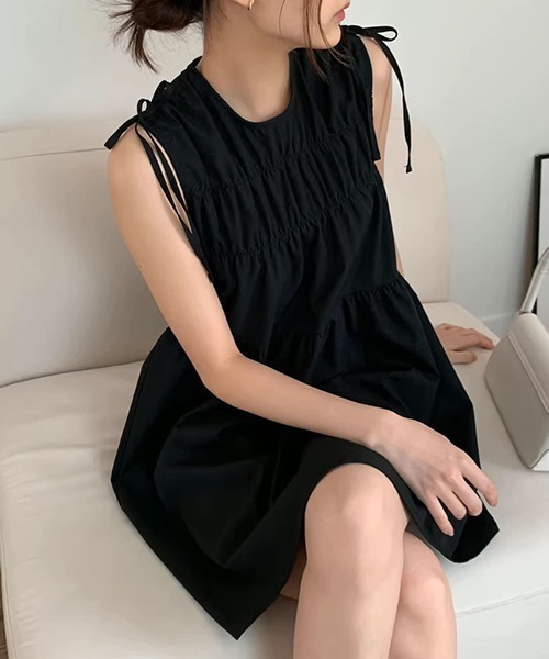 gossip!ロサンゼルス(ゴシップロサンゼルス)の「YUGA ラウンドネック リボンノースリーブ ワンピース(ワンピース・レディース・ホワイト/ブラック・FREE)」の2枚目の写真