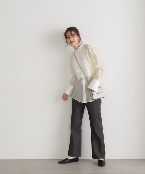 N.（N. Natural Beauty Basic）（エヌエヌナチュラルビューティーベーシック）の「◆ピンタックドレスシャツ（シャツ/ブラウス・レディース・ベージュ/オフホワイト・MEDIUM）」の5枚目の写真