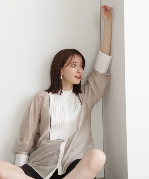 N.（N. Natural Beauty Basic）（エヌエヌナチュラルビューティーベーシック）の「◆ピンタックドレスシャツ（シャツ/ブラウス・レディース・ベージュ/オフホワイト・MEDIUM）」の21枚目の写真