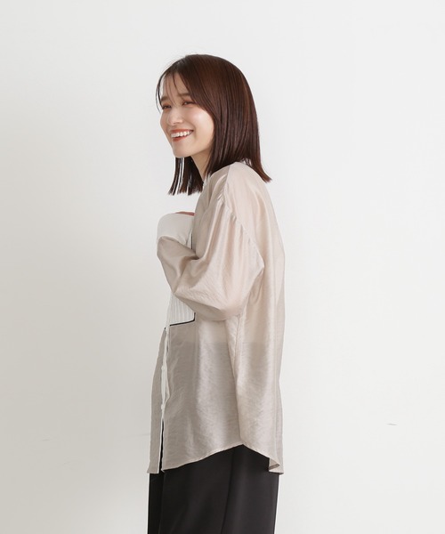N.（N. Natural Beauty Basic）（エヌエヌナチュラルビューティーベーシック）の「◆ピンタックドレスシャツ（シャツ/ブラウス・レディース・ベージュ/オフホワイト・MEDIUM）」の4枚目の写真