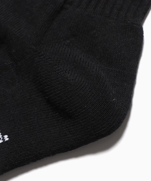 ROOPTOKYO（ループトウキョウ）の「KISS logo socks - Unisex size 6-12 靴下 ソックス（ソックス/靴下・メンズ・ブラック・FREE）」の3枚目の写真