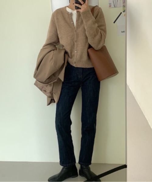 sorule（ソルレ）の「ベーシックニットカーディガン（ニット/セーター・レディース・ベージュ/イエロー/グレー/ブラック/パープル/レッド・FREE）」の12枚目の写真