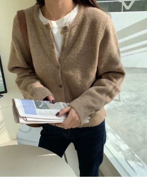 sorule（ソルレ）の「ベーシックニットカーディガン（ニット/セーター・レディース・ベージュ/イエロー/グレー/ブラック/パープル/レッド・FREE）」の15枚目の写真