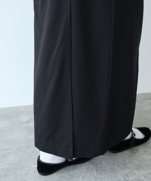 yuni（ユニ　）の「強撚ラチネ　Iラインスカート（スカート・レディース・ブラック/ベージュ・FREE）」の16枚目の写真