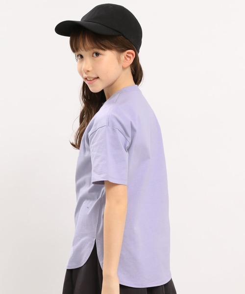 GLOBAL WORK Smile Seed Store(グローバルワーク スマイルシードストア)の「コットン裾ラウンドTシャツ半袖/キッズ/175820(Tシャツ/カットソー・キッズ・オフホワイト/ラベンダー/ブラック/ホワイト×ブラック・130cm/110cm/100cm/150cm/120cm/140cm)」の1枚目の写真