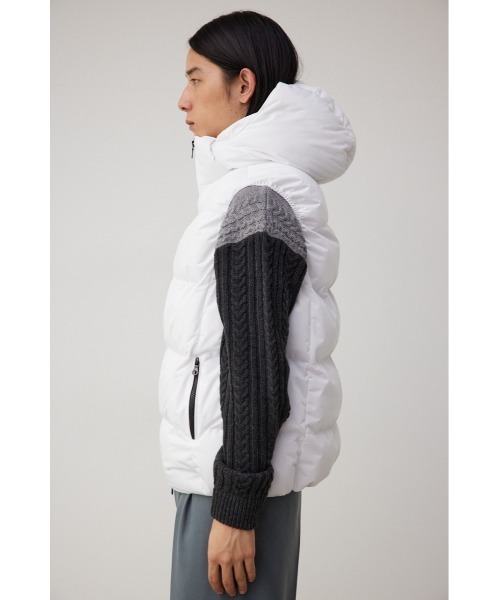 AZUL by moussy（アズールバイマウジー）の「B-HEATオーウェンストレッチ中綿ベスト（ダウンベスト・メンズ・杢グレー/ブラック/ホワイト・SMALL/MEDIUM/LARGE）」の4枚目の写真