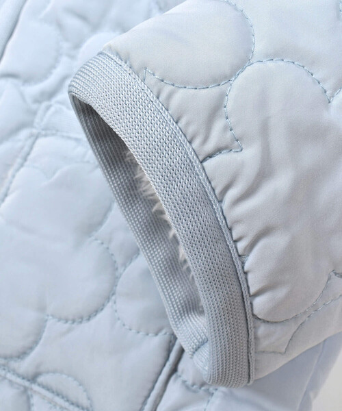 SLAP SLIP(スラップスリップ)の「【お揃い】リボン付き花刺しゅう柄中綿キルトボアリバーシブルジャケット(80~130cm)(ブルゾン・キッズ・ピンク/ブルー・100cm/110cm/120cm/130cm/80cm/90cm)」の21枚目の写真