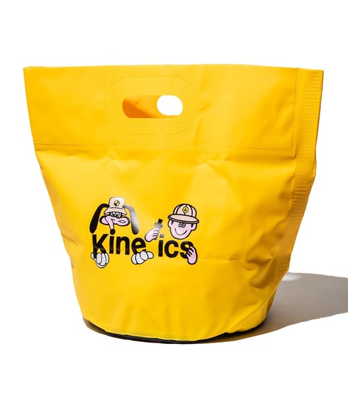 Kinetics(キネティクス)の「UND x Kinetics TARP BAG(UND x キネティクス タープ バッグ)(トートバッグ・メンズ・オリーブ/イエロー/ブラック・FREE)」の3枚目の写真