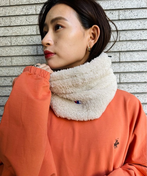Champion（チャンピオン）の「champion / ボアネックウォーマー / 788-0010（ネックウォーマー/スヌード・レディース・ベージュ/ネイビー/アイボリー/ブラック/グレイッシュベージュ/グレー・FREE）」の16枚目の写真