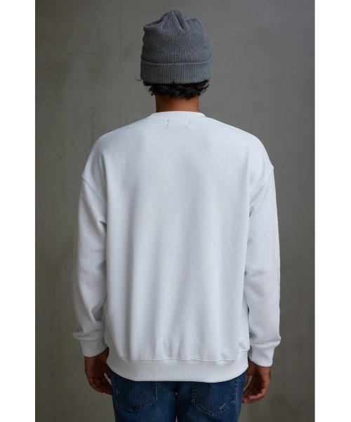 AZUL by moussy（アズールバイマウジー）の「Deadpanスウェットトップス（スウェット・メンズ・ホワイト/ブラック・FREE）」の8枚目の写真